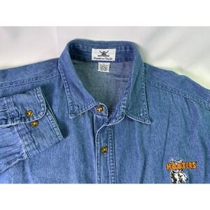 VTG Hooters Men Southern Peachtree City Denim Long Sleeve Button Up Shirt Size L